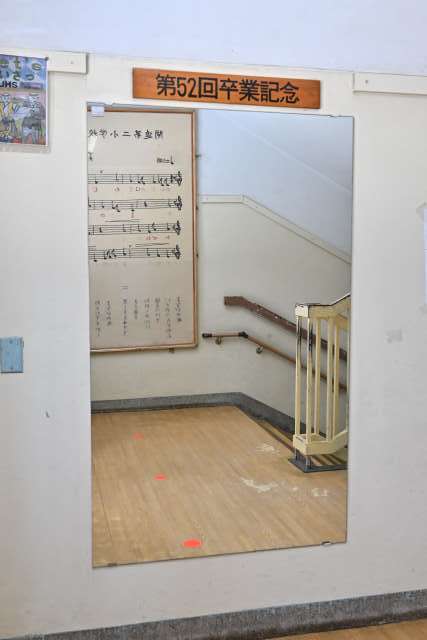 20.第52回卒業記念.JPG 20.第52回卒業記念.JPG