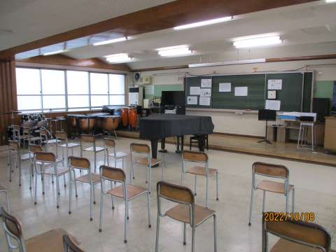 音楽室２