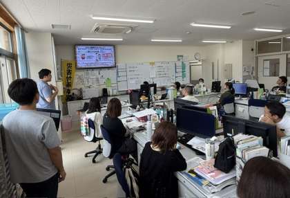 ������