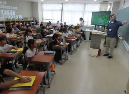 ������
