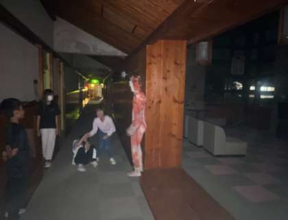 ������