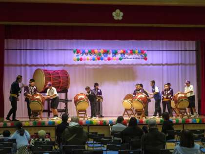 �������θ����ͻ�