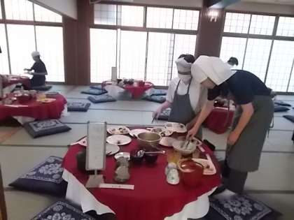 ������