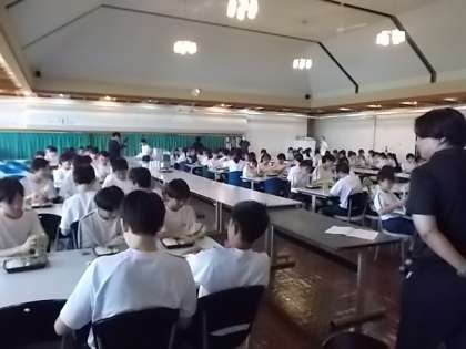 ������